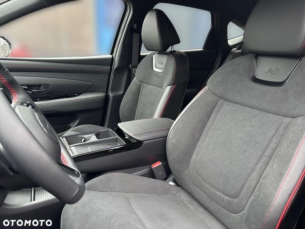 Hyundai Tucson 1.6 T-GDi HEV N-Line 2WD - 12