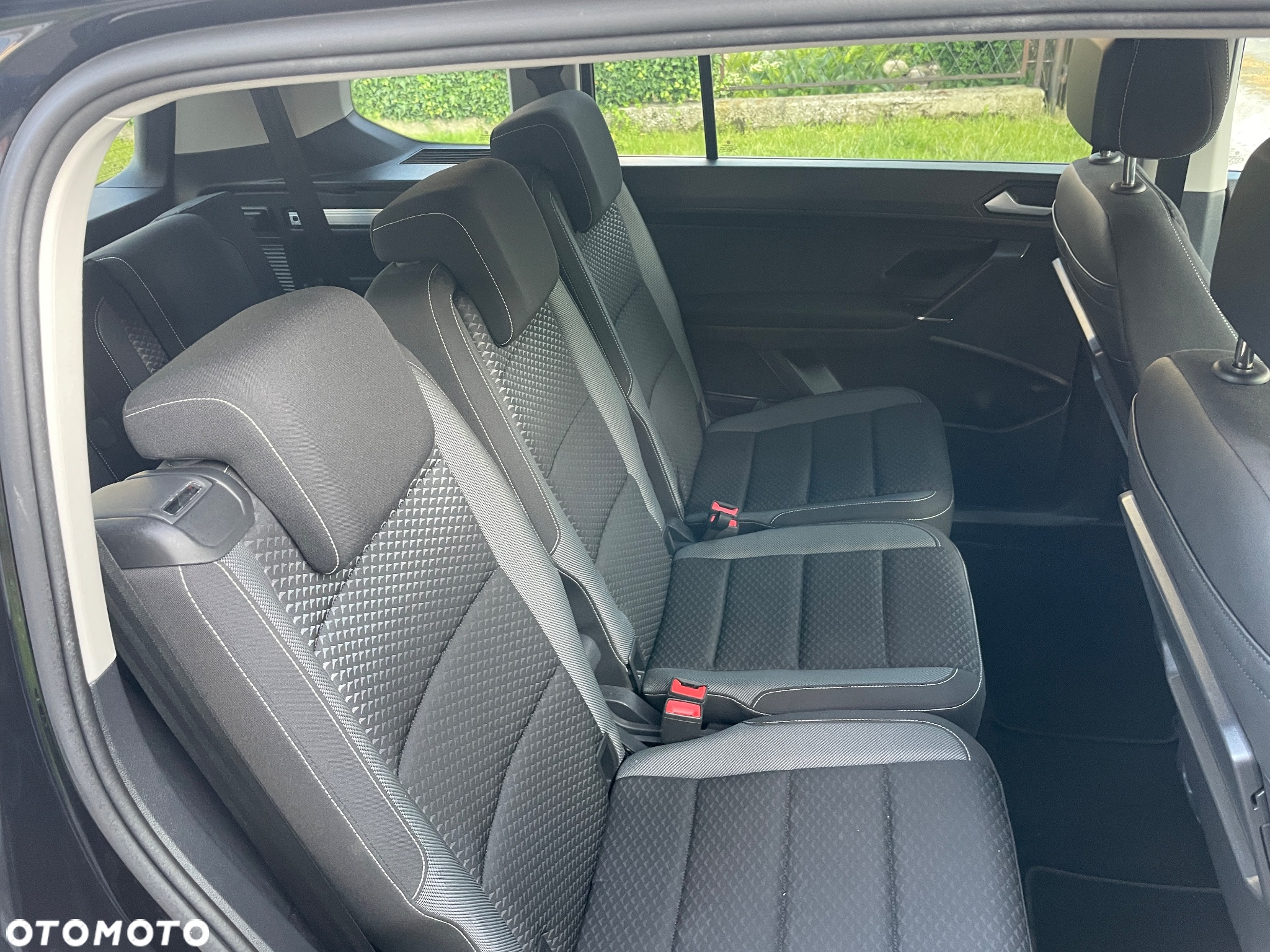 Volkswagen Touran 1.5 TSI EVO Active - 8