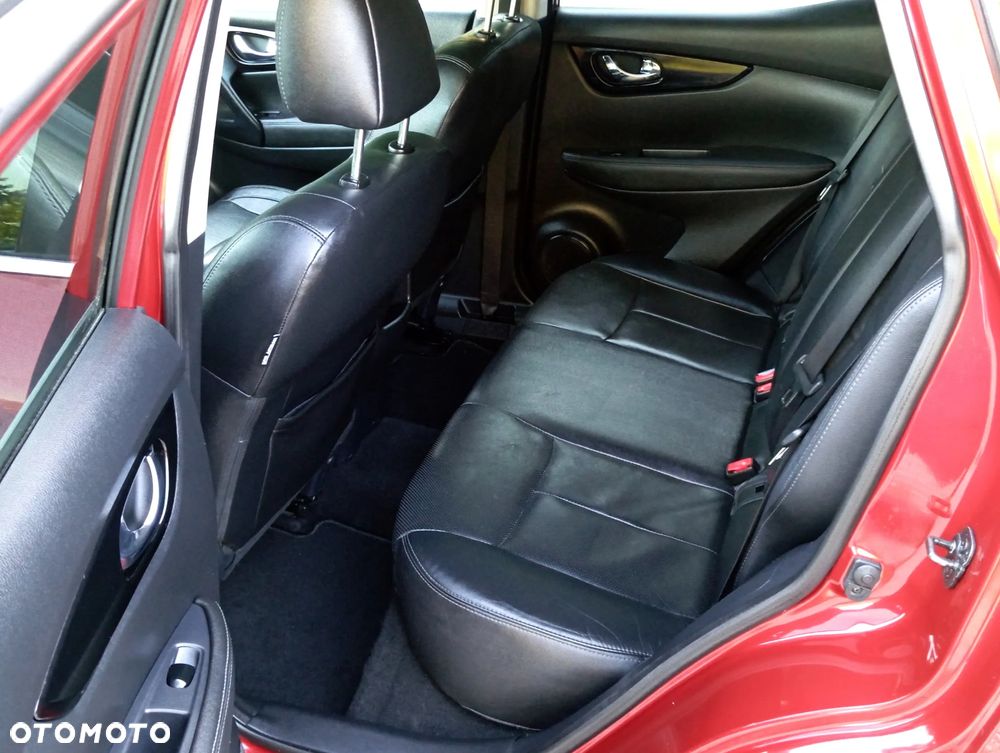 Nissan Qashqai 1.6 DCi Xtronic ACENTA - 18