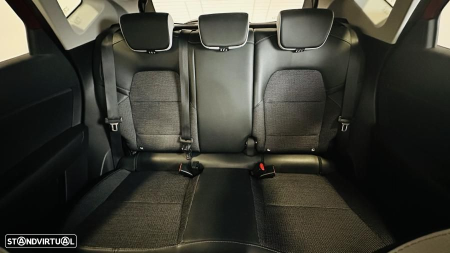 Renault Captur 1.3 TCe Exclusive EDC - 25