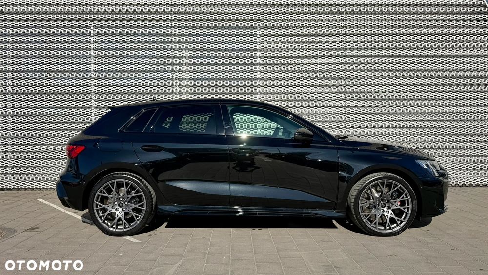 Audi RS3 Sportback - 6