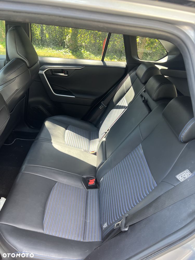 Toyota RAV4 2.5 Hybrid Selection 4x2 - 24