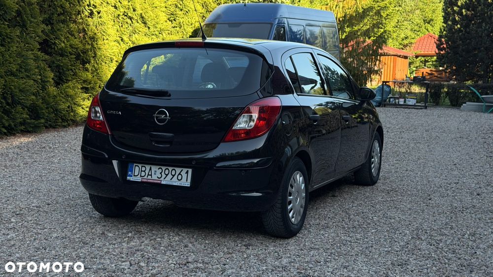 Opel Corsa 1.4 16V Active - 29