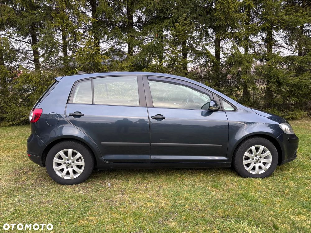 Volkswagen Golf Plus 1.9 TDI DPF Comfortline - 1
