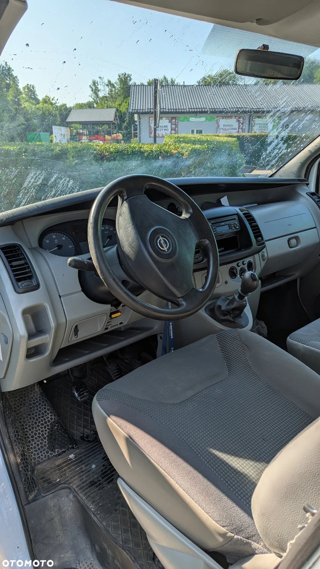 Opel Vivaro - 5