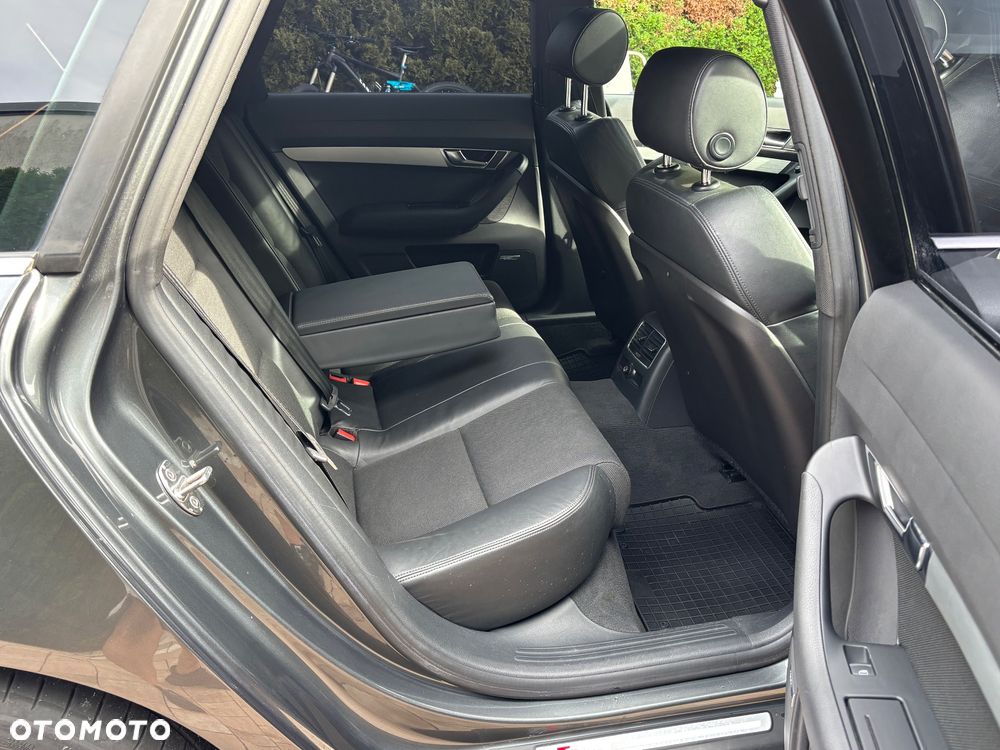 Audi A6 Avant 2.4 - 26