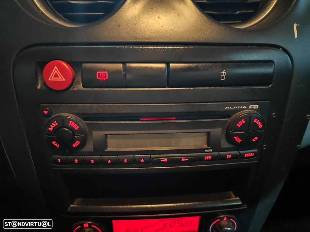 SEAT Ibiza 1.4 TDI Sport - 24