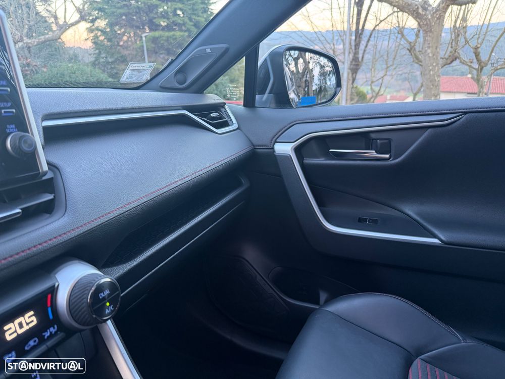 Toyota RAV4 2.5 HDF Square Collection AWD-i - 27