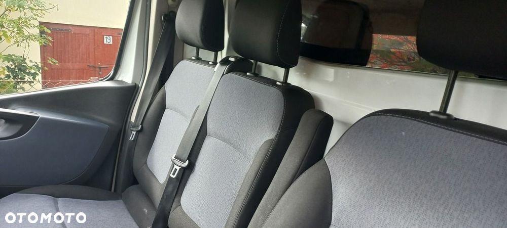 Opel Vivaro - 14