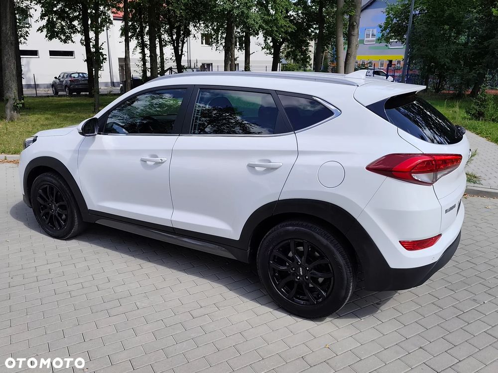 Hyundai Tucson blue 1.7 CRDi 2WD Passion Plus - 33