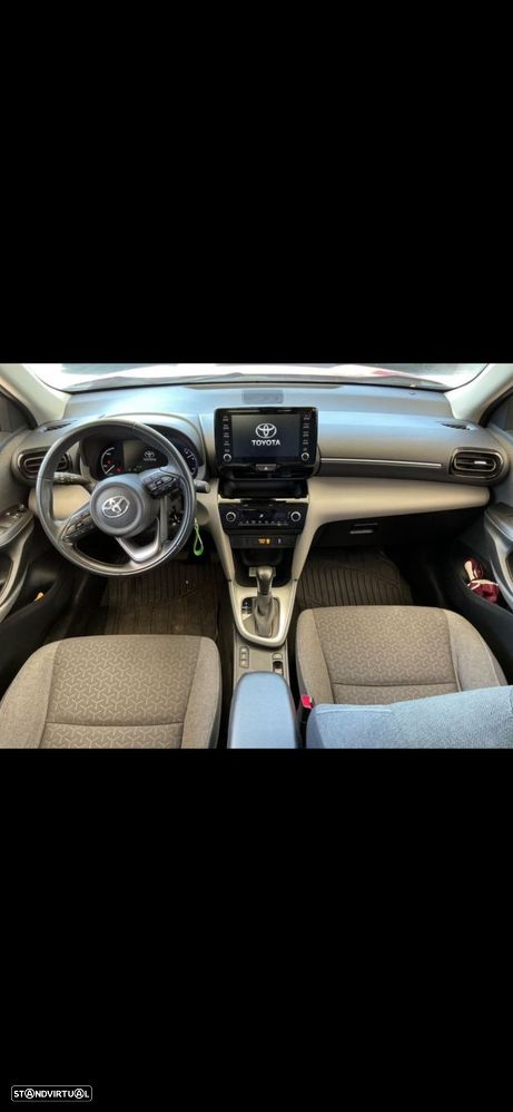 Toyota Yaris Cross 1.5 HDF Comfort - 5