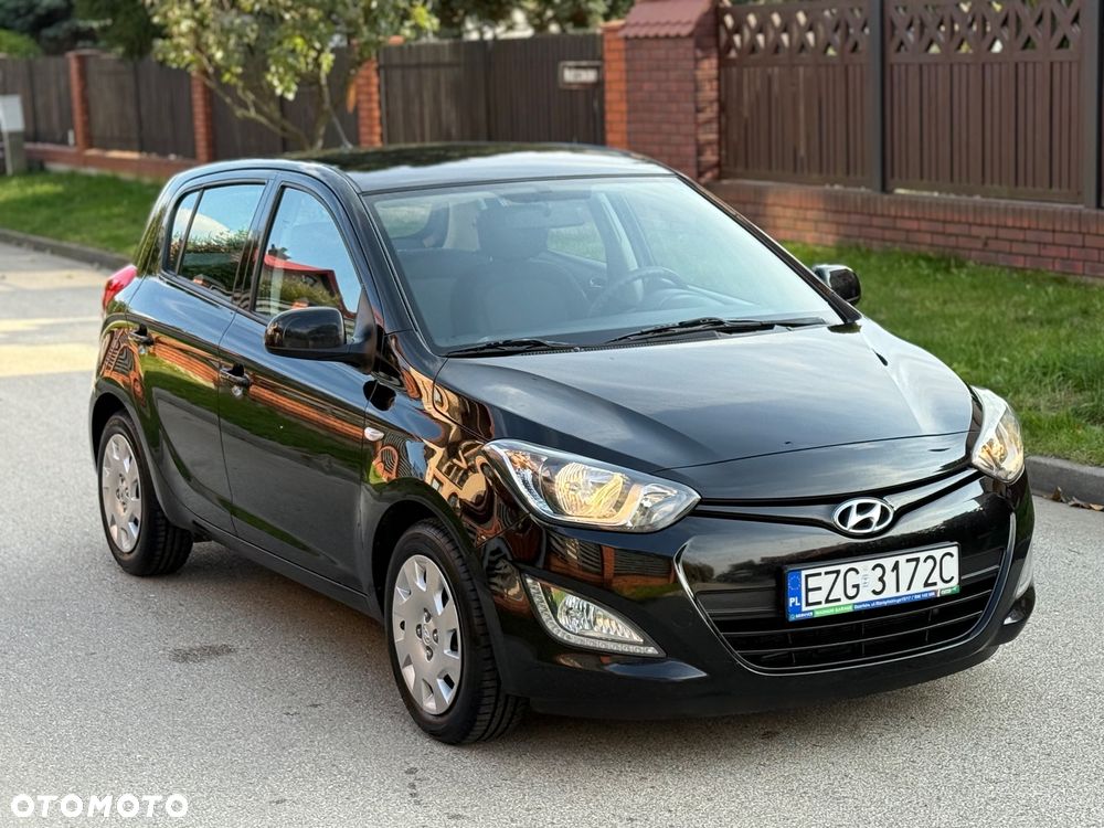 Hyundai i20 1.2 Trend - 14