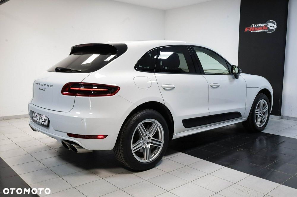 Porsche Macan - 13