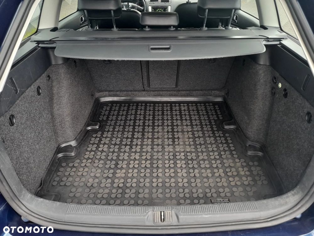 Skoda Octavia 2.0 TDI DPF Ambition - 17