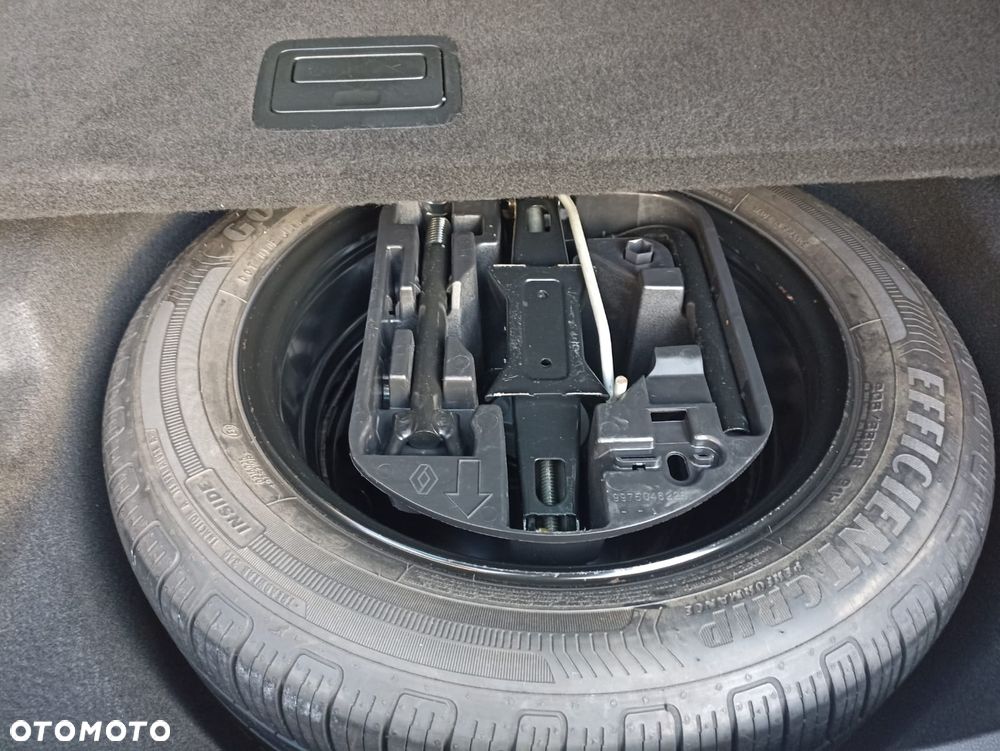 Renault Megane ENERGY dCi 130 GT LINE - 14