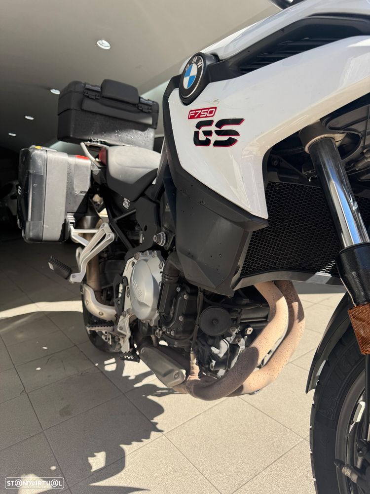 BMW F 750 GS - 14