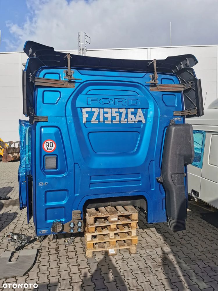 Kabina kompletna FORD F-MAX 500 2018 JC0002U - 6