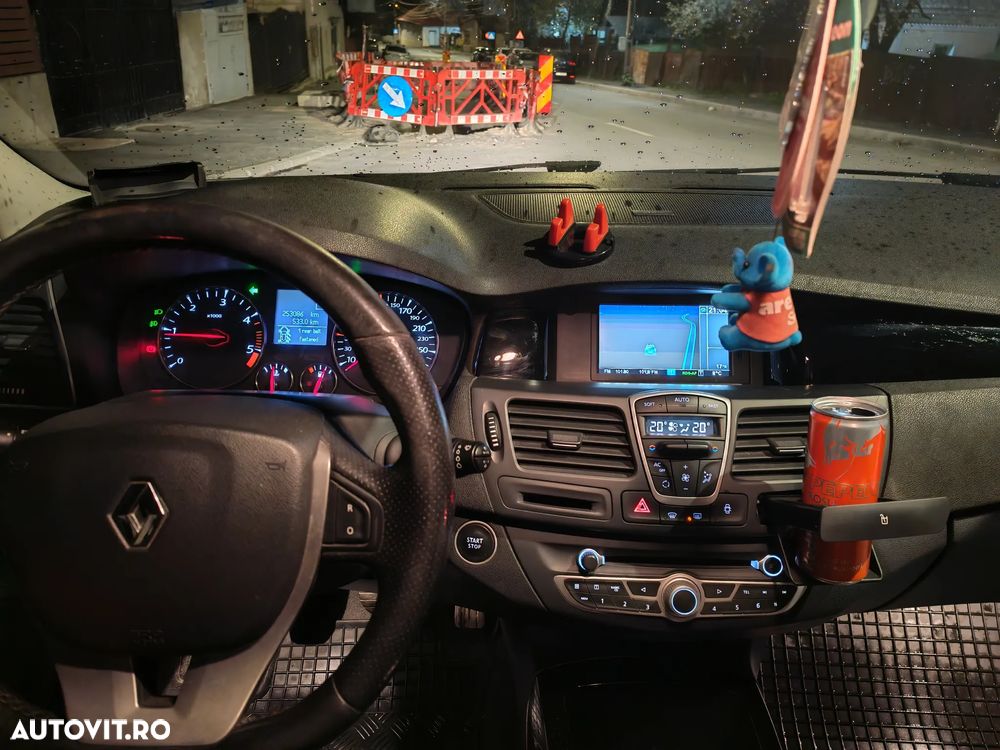 Renault Laguna dCi 150 FAP Start-Stop Bose Edition - 5