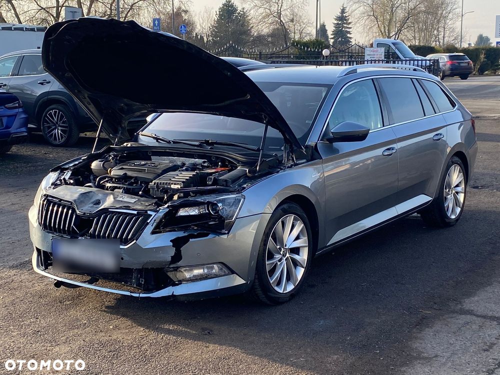 Skoda Superb 2.0 TSI L&K DSG - 8