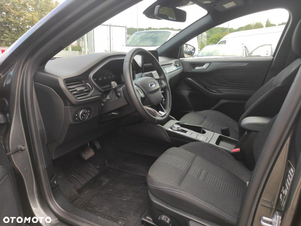 Ford Focus - 12
