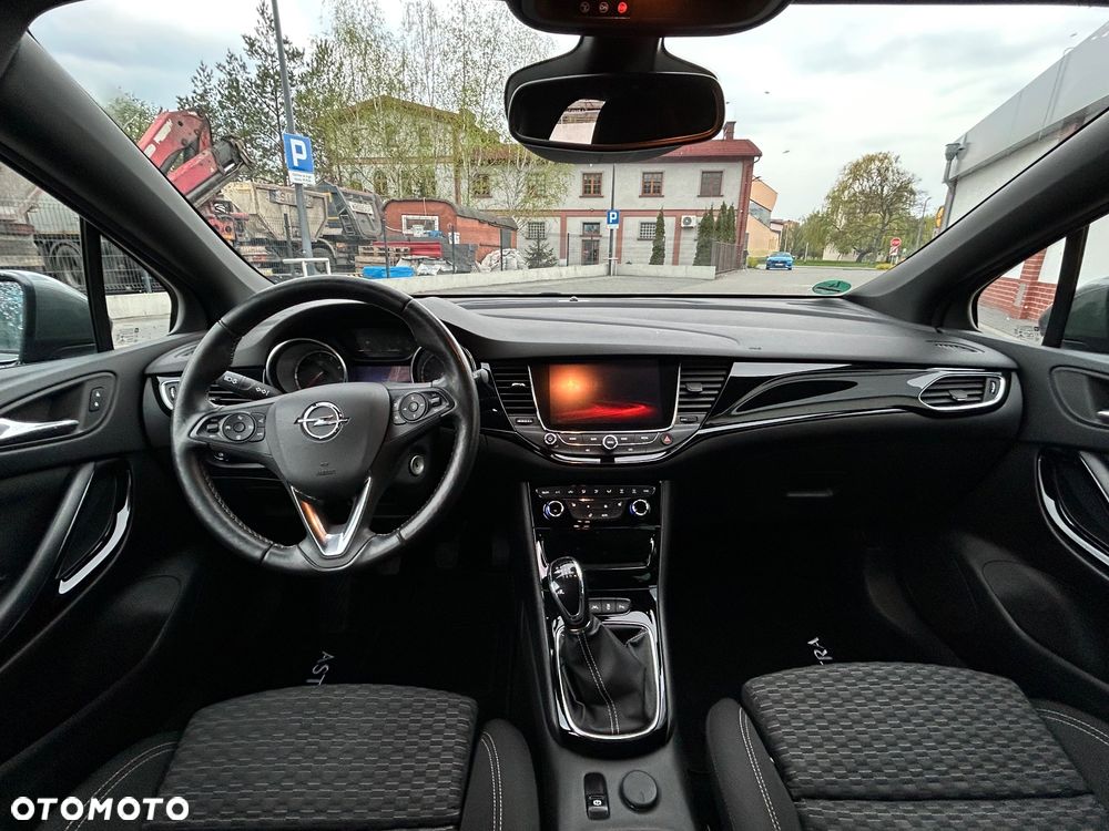 Opel Astra 1.4 Turbo Dynamic - 11