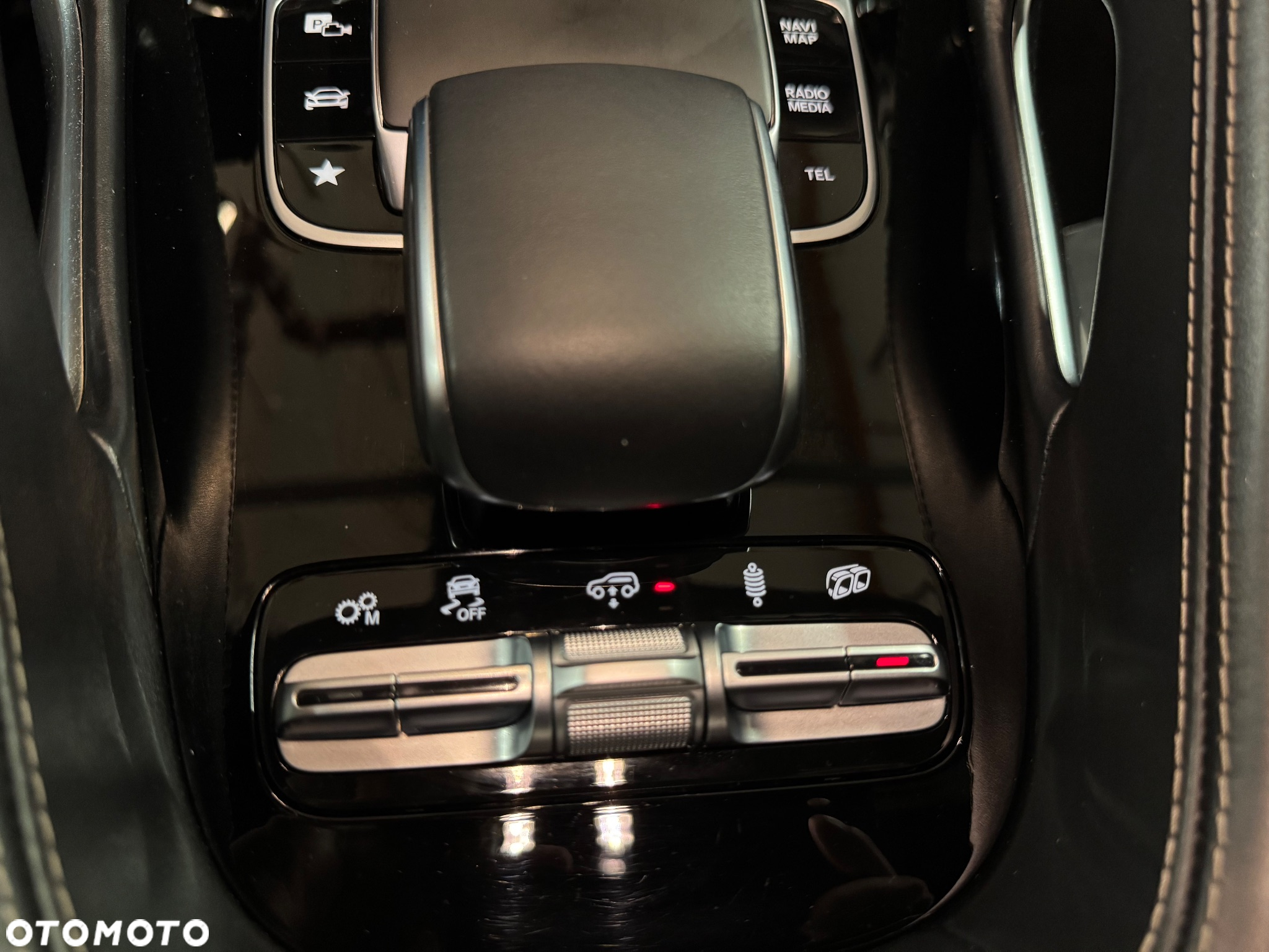 Mercedes-Benz GLE AMG Coupe 63 4-Matic Premium Plus - 35