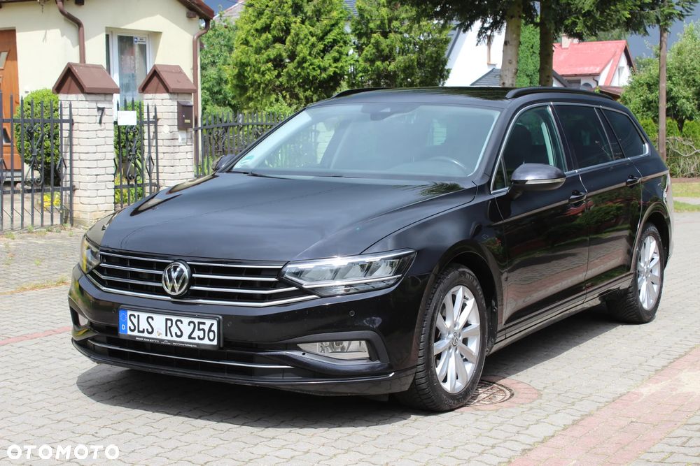 Volkswagen Passat Variant 2.0 TDI SCR DSG Highline - 1