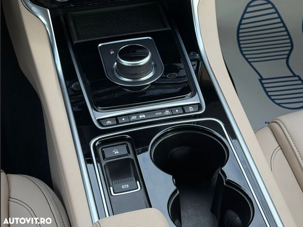 Jaguar XE 20d Aut. Prestige - 13