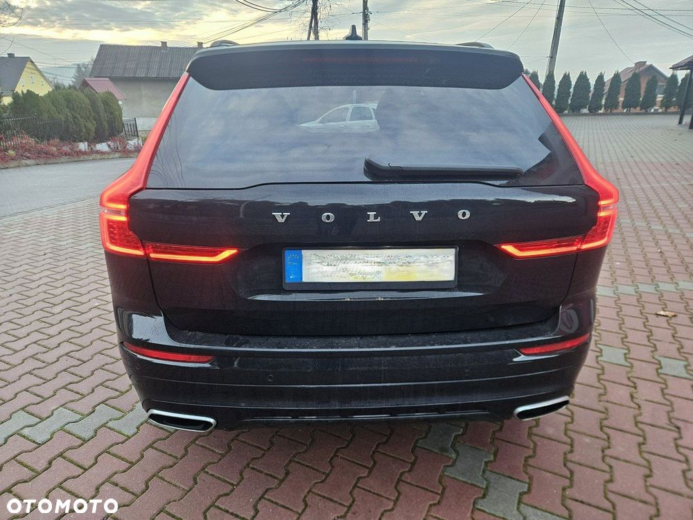 Volvo XC 60 D4 AWD R-Design - 5