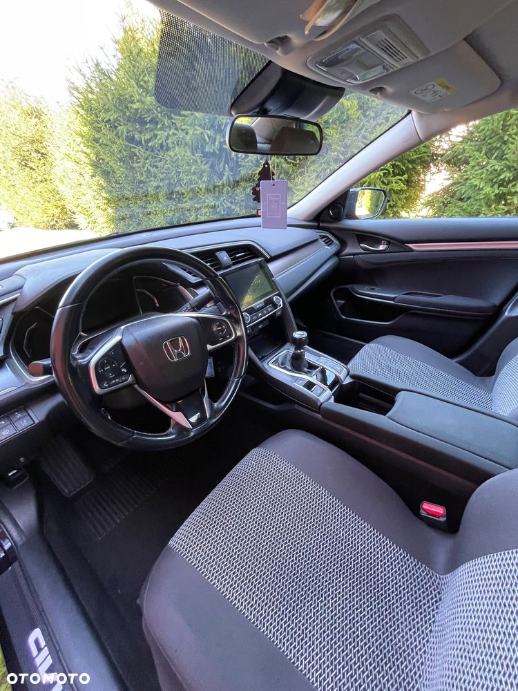 Honda Civic 1.5 T Elegance - 13