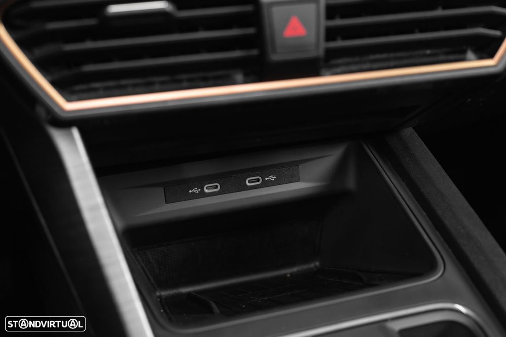 Cupra Formentor 1.4 e-Hybrid DSG - 31