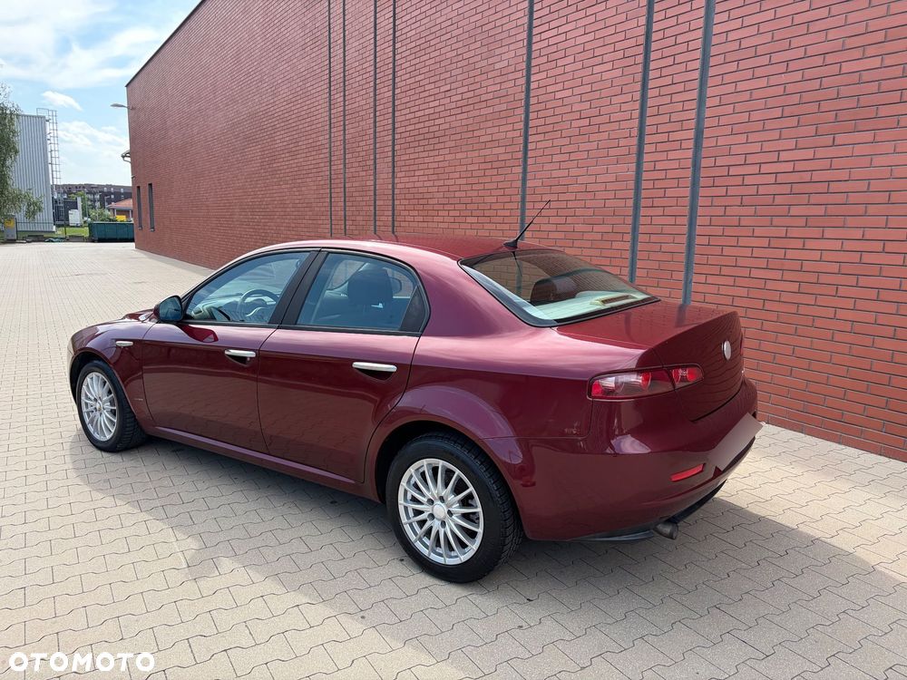 Alfa Romeo 159 - 6