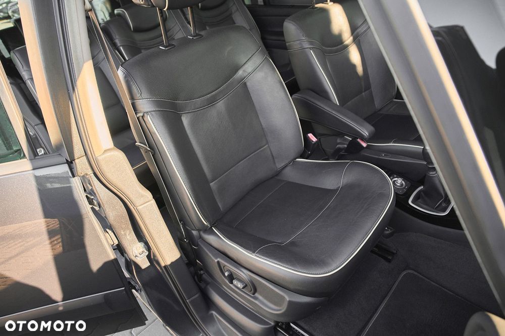 Renault Grand Espace - 17