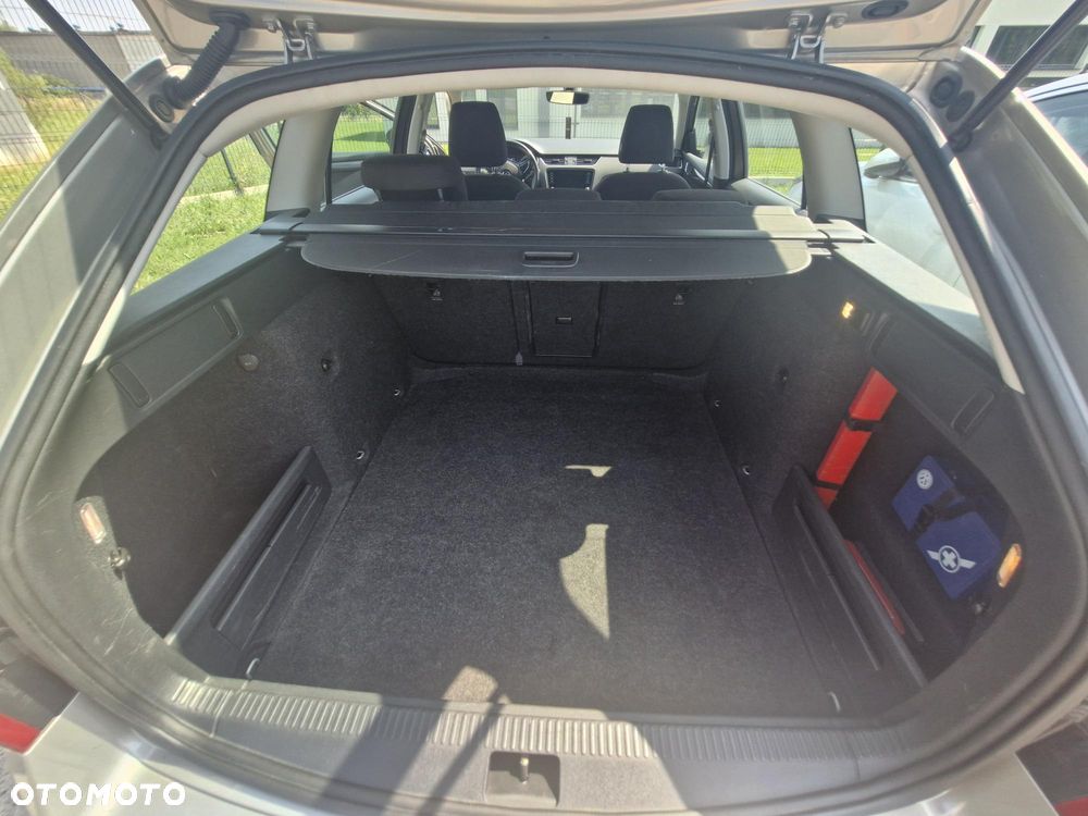 Skoda Octavia 2.0 TDI Style DSG - 6