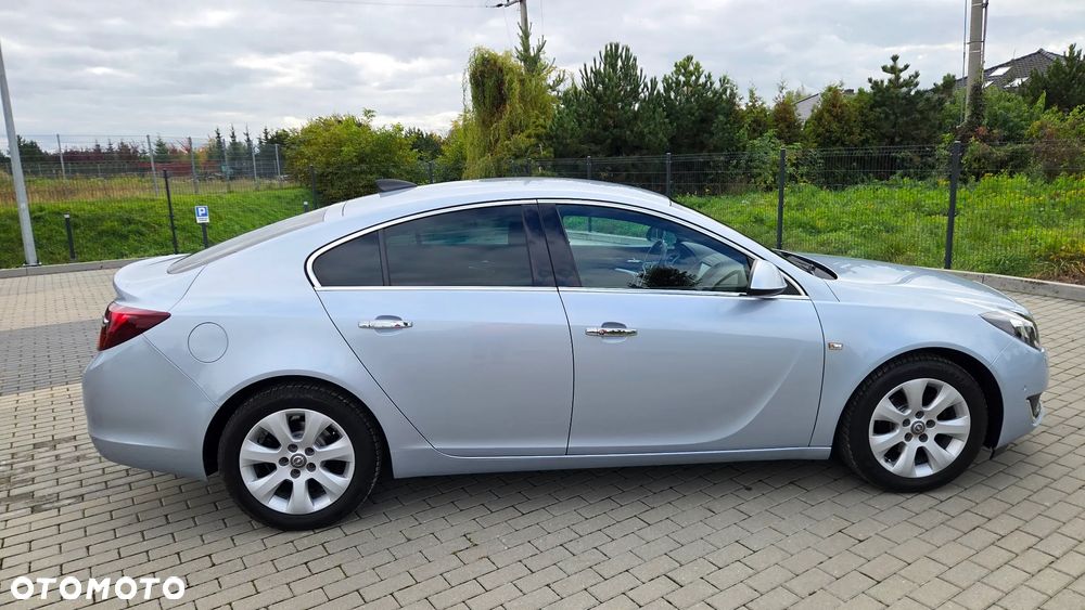 Opel Insignia 2.0 CDTI Cosmo S&S - 12