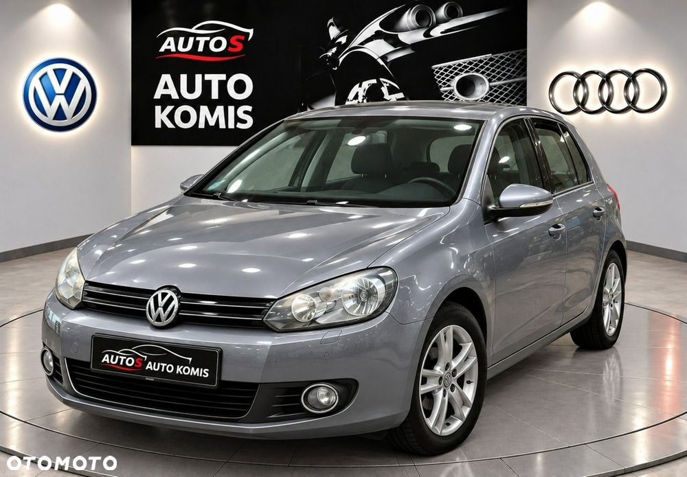 Volkswagen Golf - 1