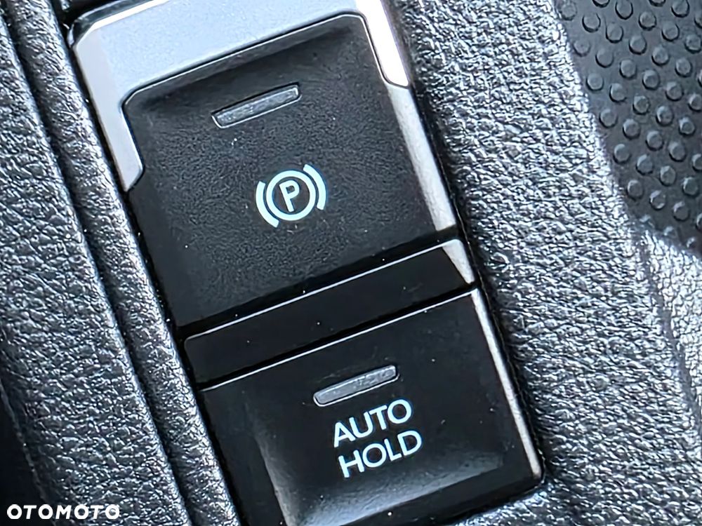 Volkswagen T-Roc 1.0 TSI United - 24