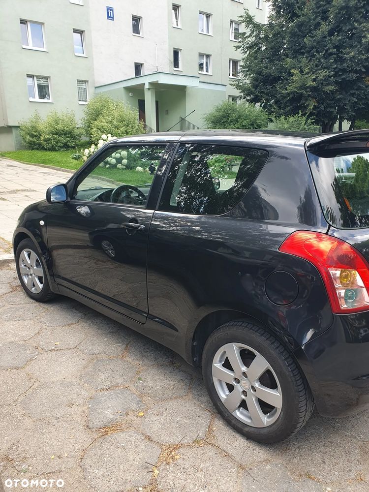 Suzuki Swift 1.3 GS - 3