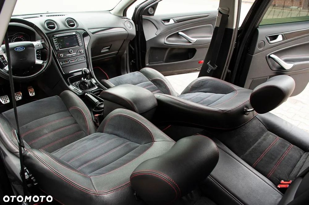 Ford Mondeo 2.0 TDCi Black Magic - 25