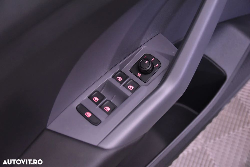 Volkswagen T-Cross - 14