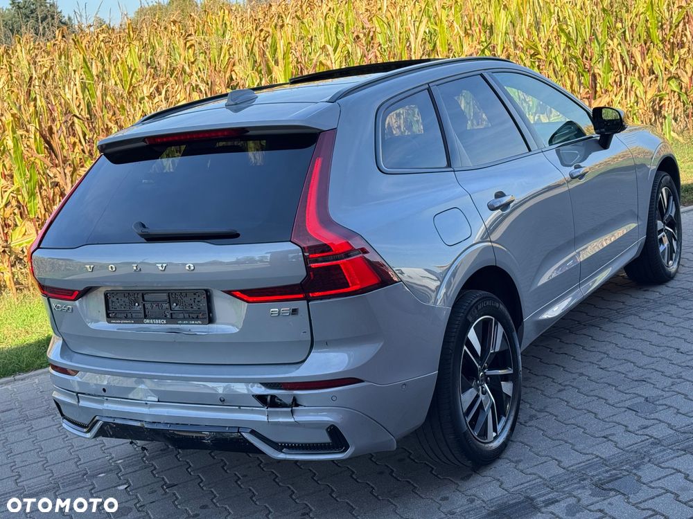 Volvo XC 60 B5 B AWD Plus Dark - 16