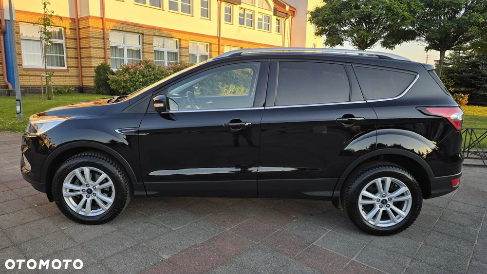 Ford Kuga - 10