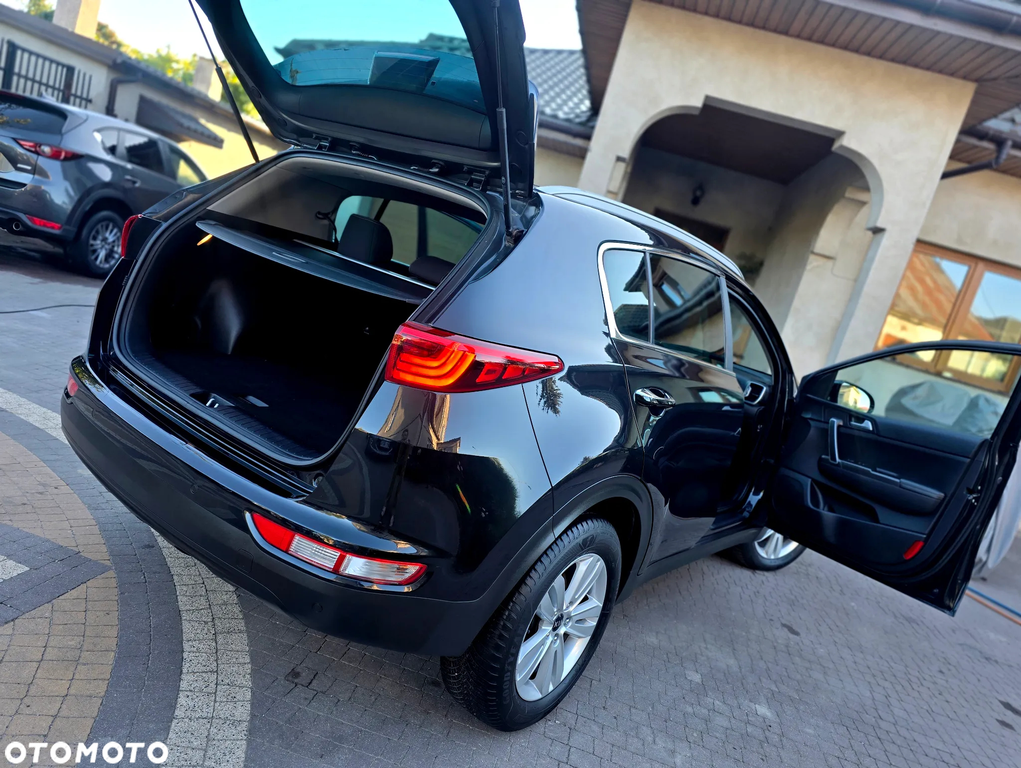 Kia Sportage - 13