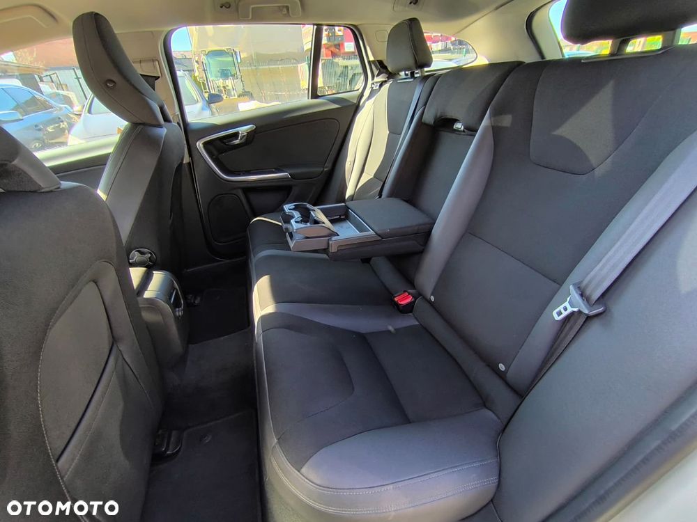 Volvo V60 - 6