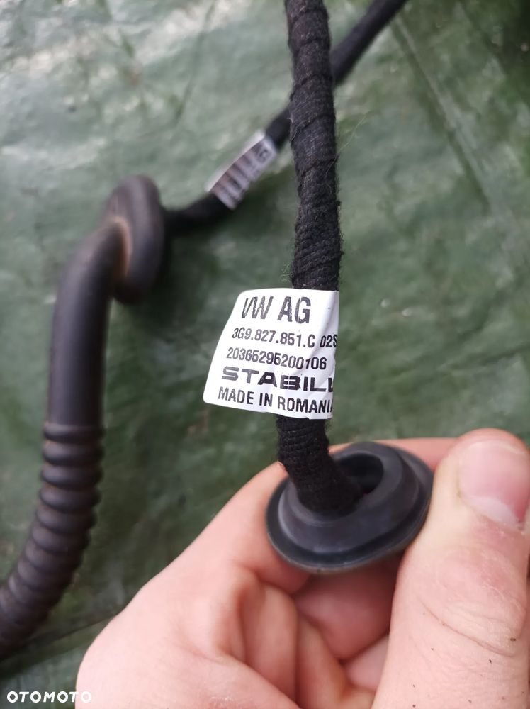 Volkswagen Passat B8 kombi siłownik klapy bagażnika elektryczny 3G9827851C - 4