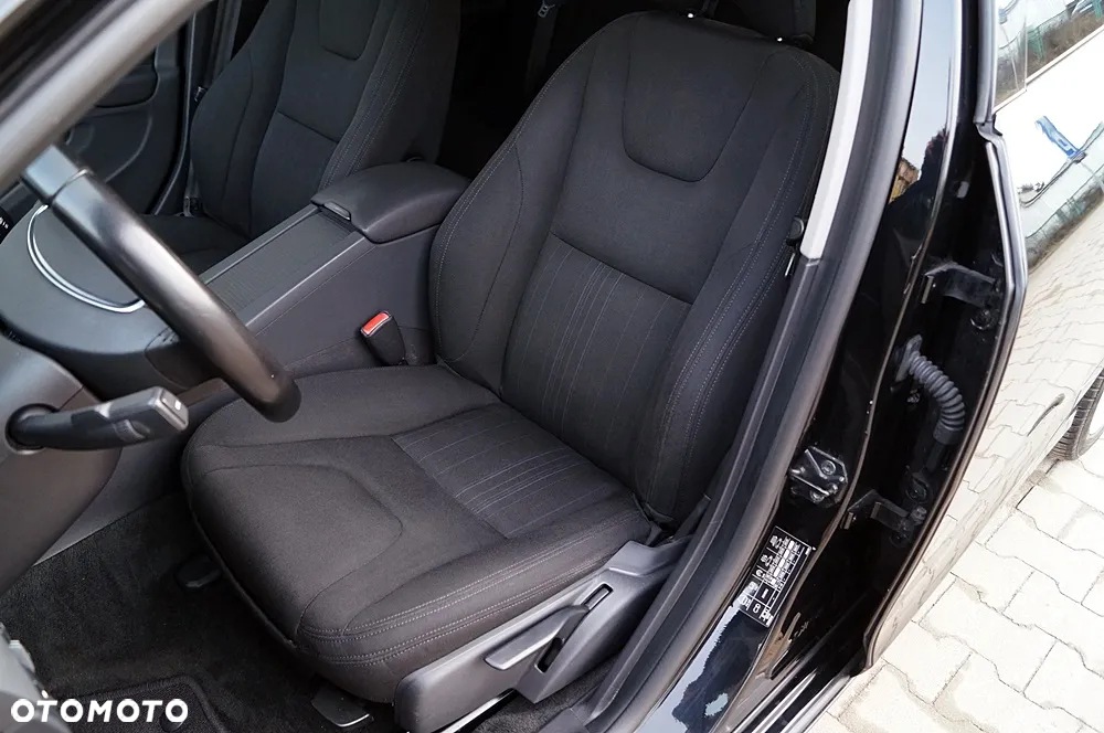 Volvo V60 - 16