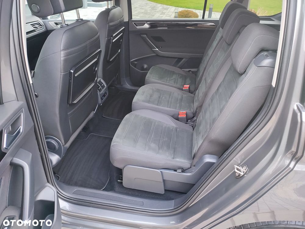 Volkswagen Touran 2.0 TDI BMT Comfortline DSG - 32