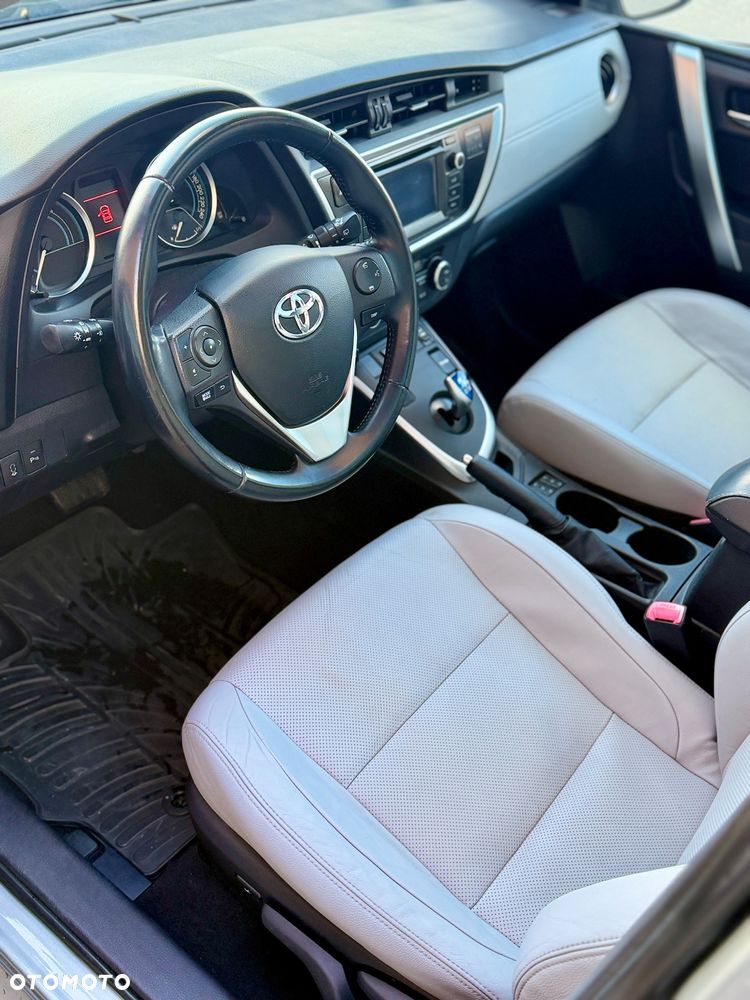 Toyota Auris 1.8 VVT-i Automatik Executive - 12