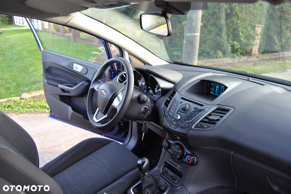Ford Fiesta 1.25 Titanium - 23