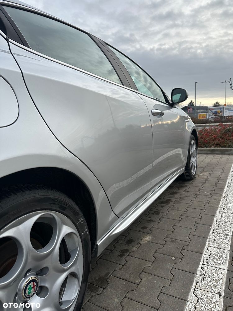 Alfa Romeo Giulietta 1.4 TB MultiAir Distinctive TCT - 13